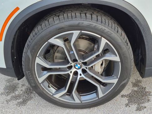 Used 2024 BMW X5 xDrive40i w/ Premium Package AWD/4WD image 20