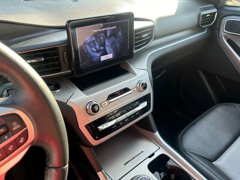 Used 2023 Ford Explorer XLT w/ Equipment Group 202A image 55