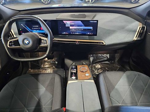 Certified 2024 BMW iX xDrive50 w/ Premium Package AWD/4WD image 9