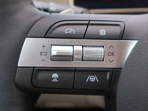 New 2026 Hyundai Tucson Limited image 13