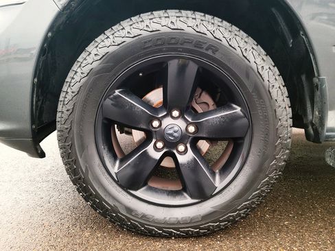 Used 2018 RAM 1500 Express w/ Wheel & Sound Group image 21