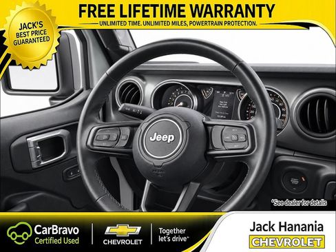 Used 2021 Jeep Gladiator Sport AWD/4WD image 12