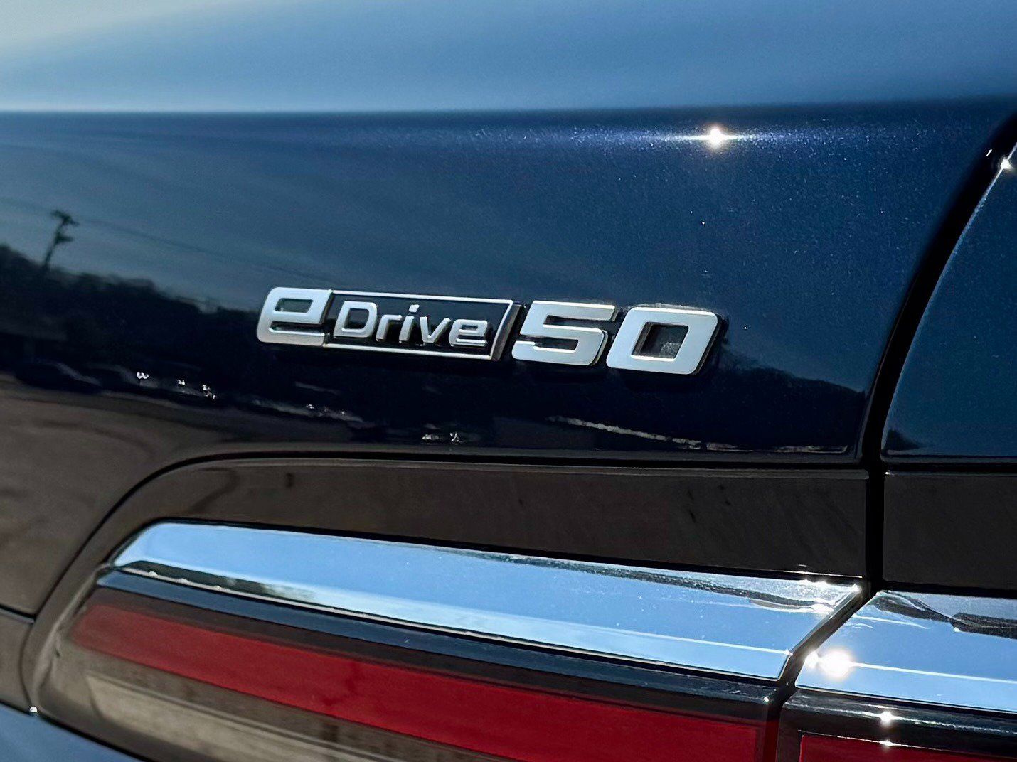 Used 2025 BMW i7 eDrive50 w/ Executive Package RWD image 86