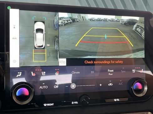 Certified 2026 Lexus RX 350h w/ Convenience Package image 17