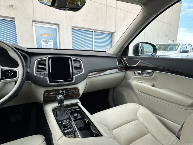Used 2019 Volvo XC90 T6 Momentum w/ Protection Package Premier AWD/4WD image 26