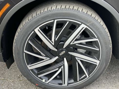 New 2025 Lincoln Aviator Reserve w/ Equipment Group 201A image 14