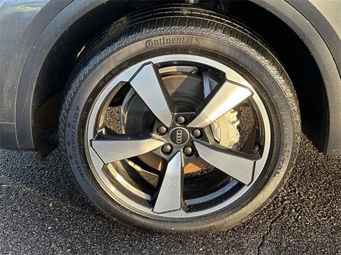 Used 2023 Audi Q5 2.0T Premium Plus w/ Premium Plus Package image 8