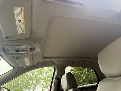Used 2016 Cadillac SRX Performance w/ Driver Awareness Package AWD/4WD image 10