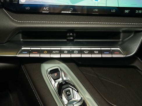 Used 2026 Chevrolet Corvette ZR1 RWD image 21