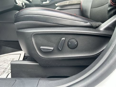 Used 2023 Ford Escape ST-Line image 12