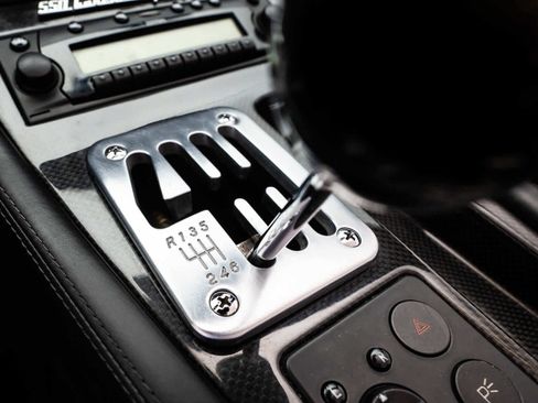 Used 2001 Ferrari 550 Maranello Barchetta RWD image 27