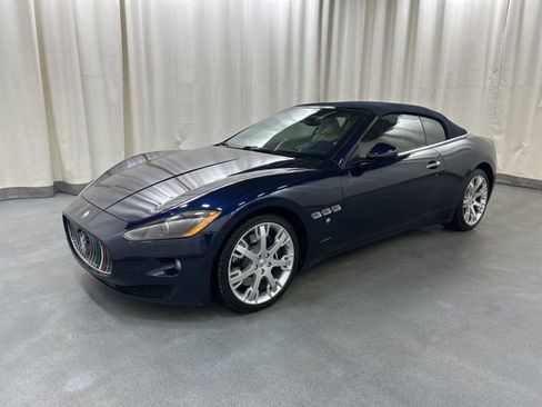 Used 2012 Maserati GranTurismo Convertible image 2