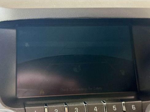 Used 2015 Chevrolet Equinox LT w/ Driver Convenience Package image 14