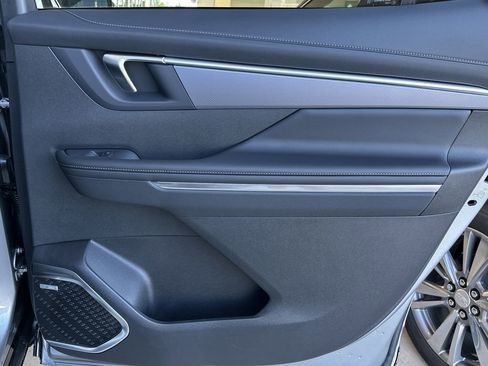 New 2026 Buick Enclave Sport Touring w/ Power Package image 37