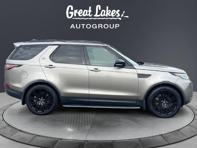 Used 2018 Land Rover Discovery HSE AWD/4WD image 6