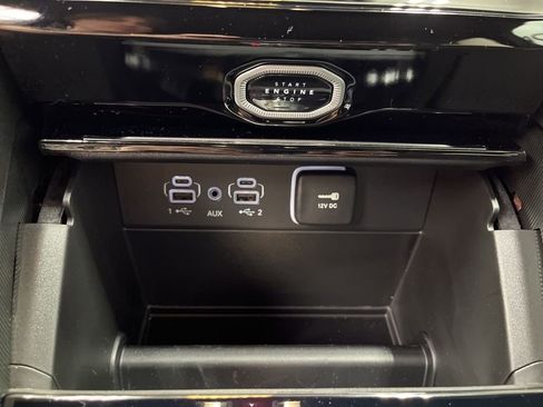 New 2026 Jeep Grand Cherokee Limited w/ Limited Altitude Package image 18