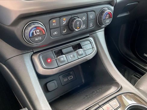 Certified 2022 GMC Acadia AT4 w/ Technology Package image 33