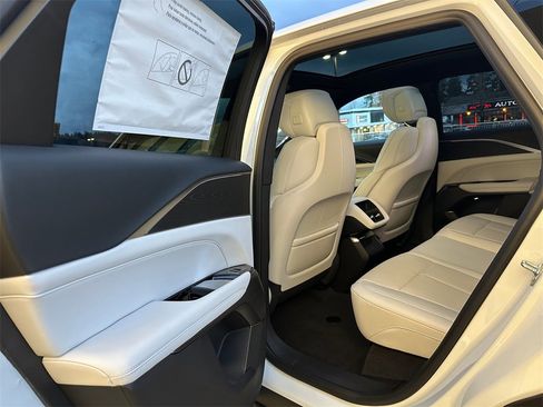 New 2026 Cadillac Lyriq Sport image 16