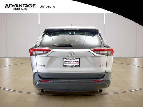Certified 2024 Toyota RAV4 XLE FWD image 6