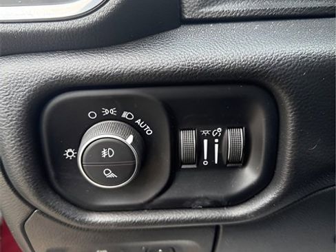 Used 2025 RAM 1500 Laramie w/ Sport Appearance Package image 15