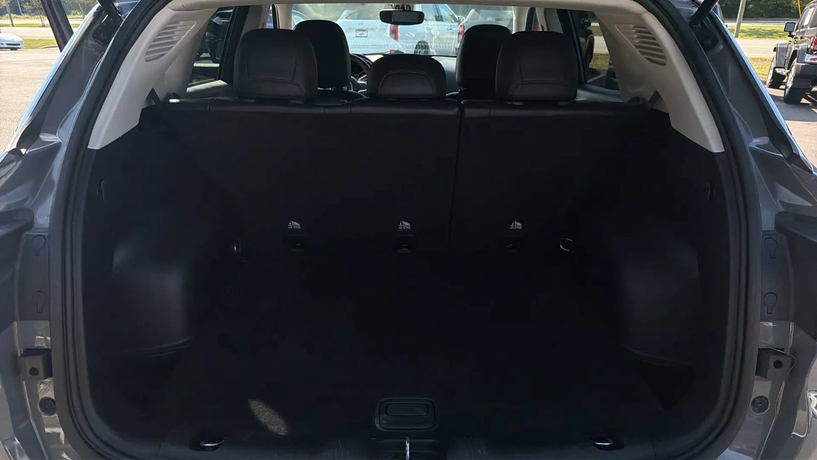 Used 2021 Jeep Compass Limited AWD/4WD image 10