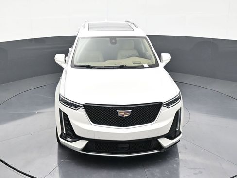 Certified 2022 Cadillac XT6 Sport w/ Platinum Package AWD/4WD image 20