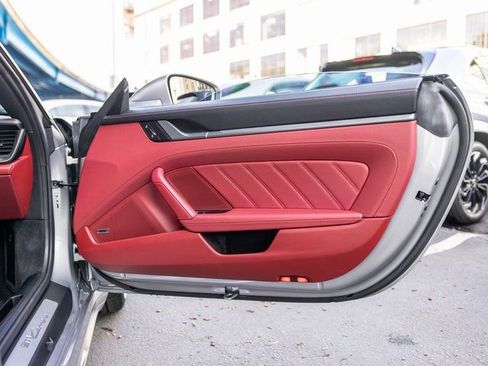 Certified 2025 Porsche 911 Carrera image 48