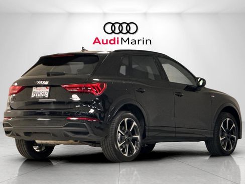 Certified 2025 Audi Q3 2.0T Premium Plus w/ Premium Plus Package image 5