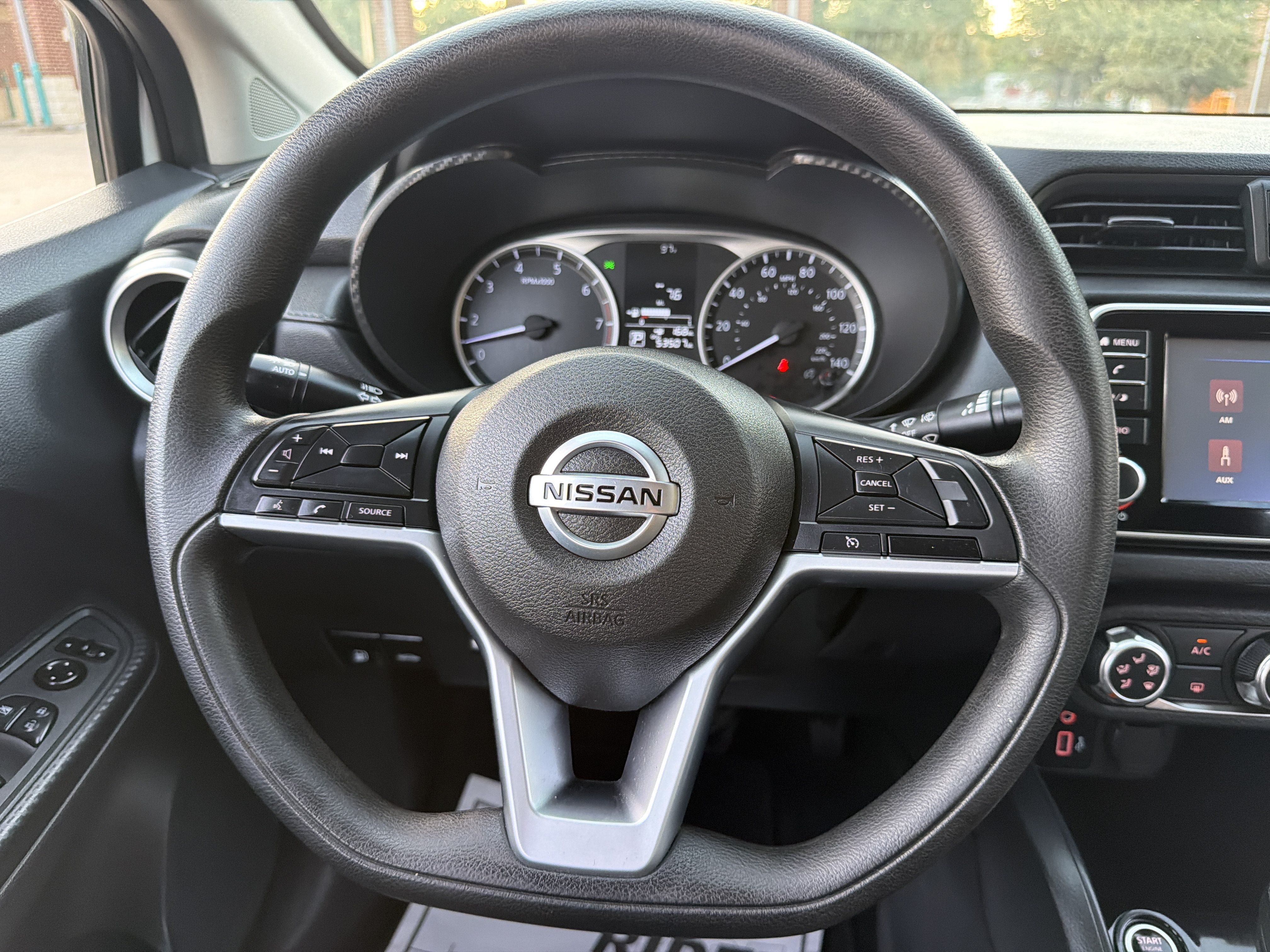 Used 2021 Nissan Versa S FWD image 29