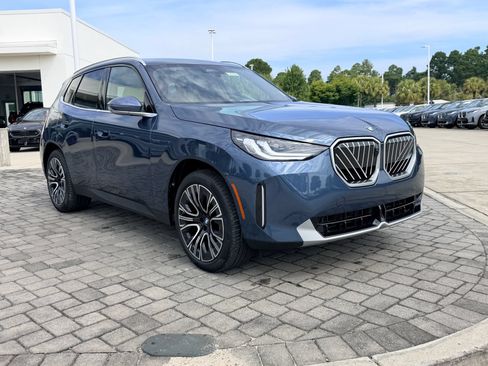 New 2026 BMW X3 xDrive30i w/ Premium Package AWD/4WD image 7