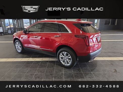 Certified 2024 Cadillac XT5 Luxury FWD image 6