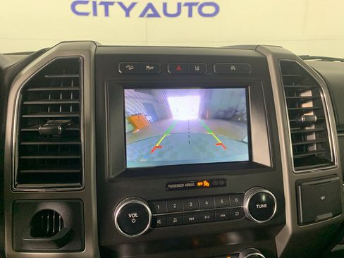 Used 2020 Ford Expedition XLT w/ Equipment Group 202A image 27