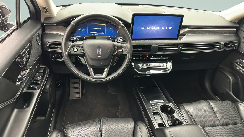 Used 2023 Lincoln Corsair Reserve w/ Equipment Group 202A AWD/4WD image 10