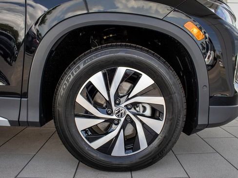 New 2025 Volkswagen Tiguan S image 20