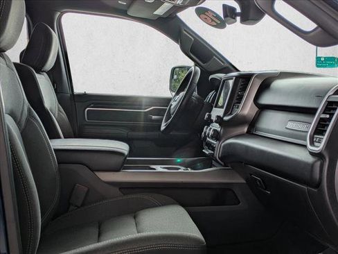 Used 2019 RAM 1500 Big Horn AWD/4WD image 26