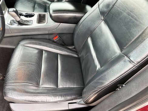 Used 2019 Jeep Grand Cherokee Limited image 20