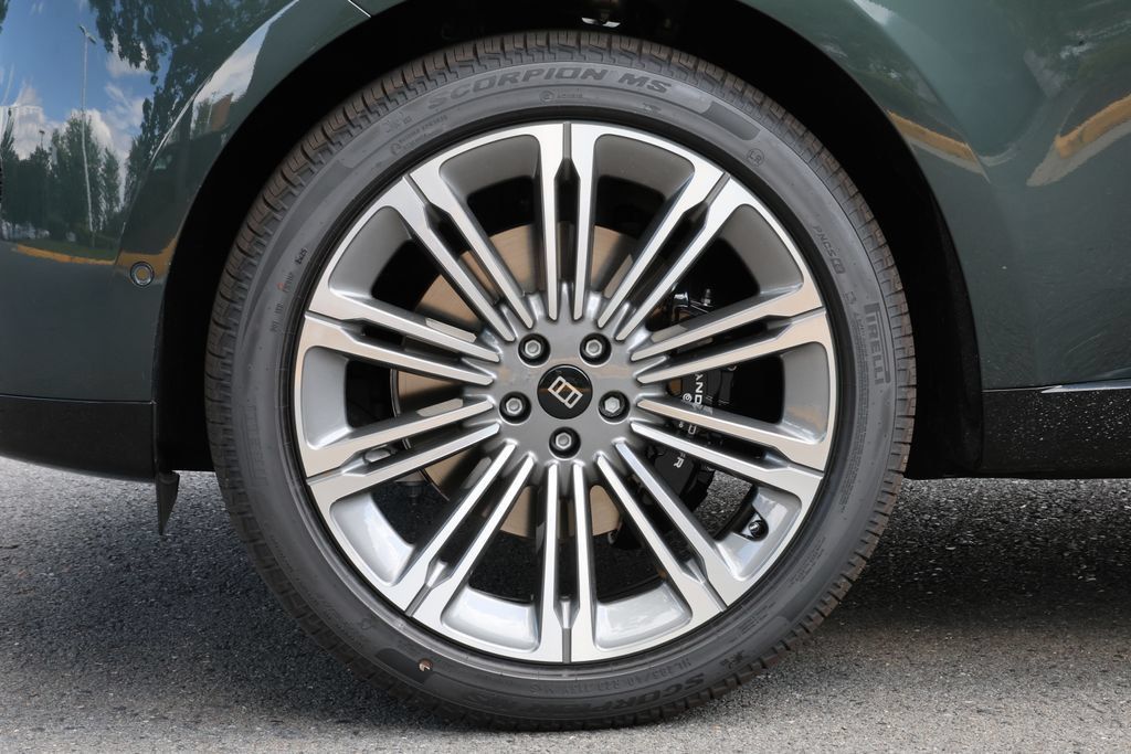 New 2027 Land Rover Range Rover SE AWD/4WD image 7