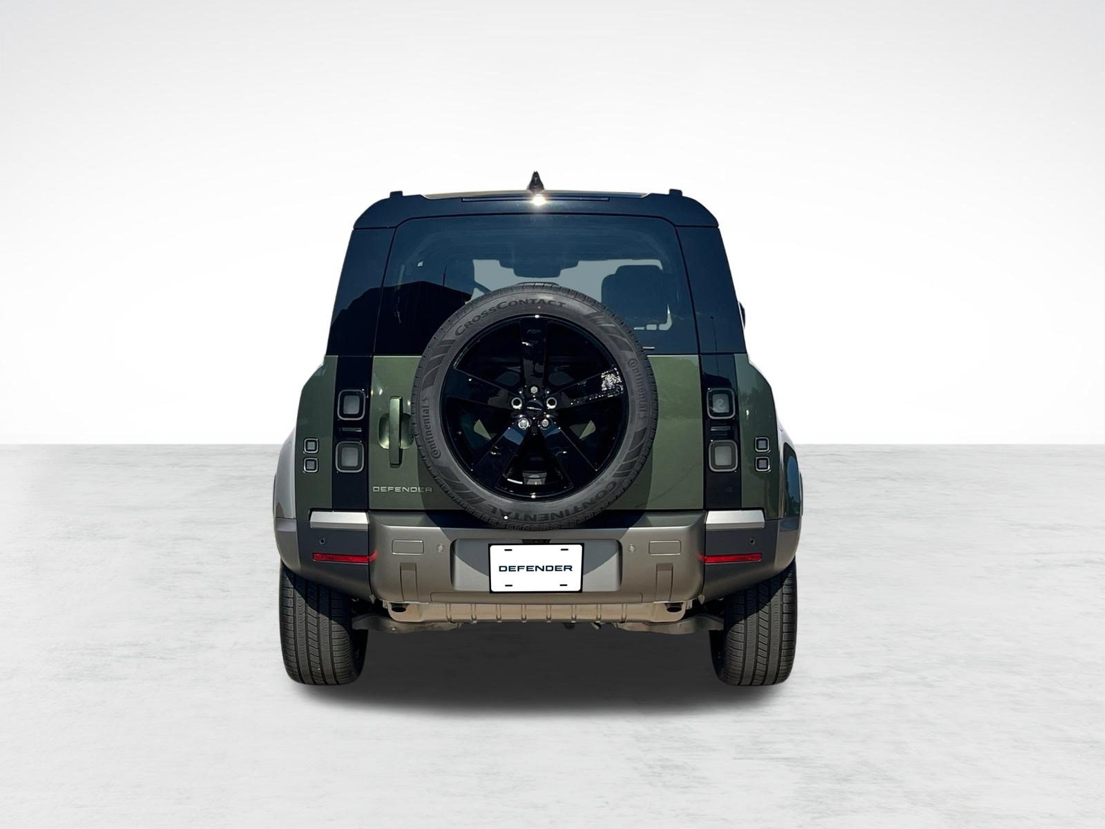 Used 2026 Land Rover Defender 110 S AWD/4WD image 9