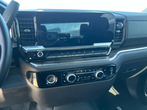 Used 2023 GMC Sierra 1500 Elevation AWD/4WD image 32