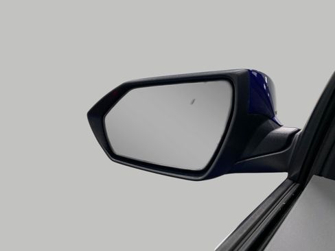 Certified 2025 Hyundai Elantra SEL FWD image 19