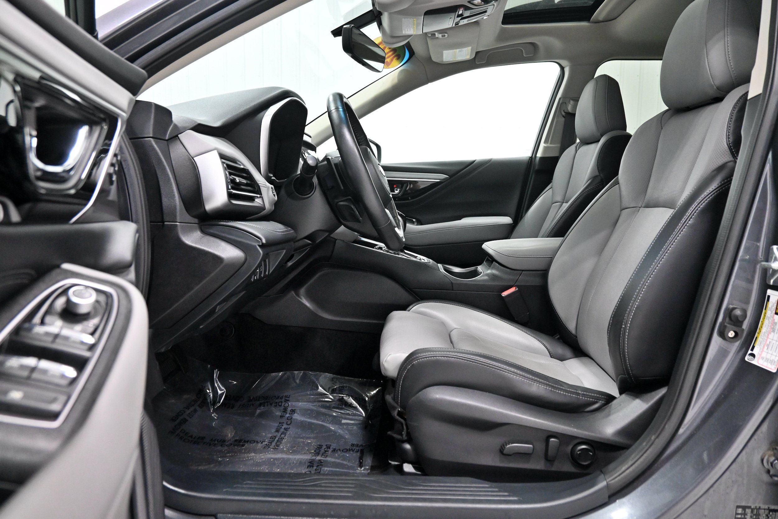 Used 2021 Subaru Outback Limited XT AWD/4WD image 5