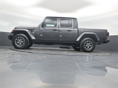 New 2025 Jeep Gladiator Sport image 42
