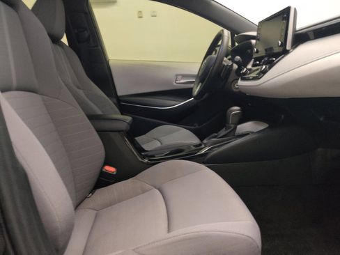Used 2021 Toyota Corolla SE FWD image 21