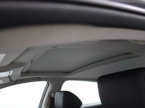 Used 2022 Honda Accord EX-L image 9