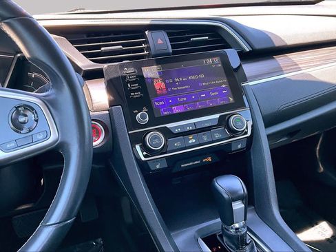 Used 2020 Honda Civic EX-L image 6