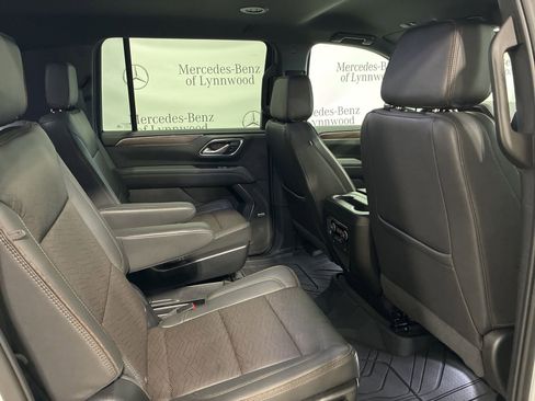 Used 2022 Chevrolet Suburban High Country w/ Max Trailering Package image 18