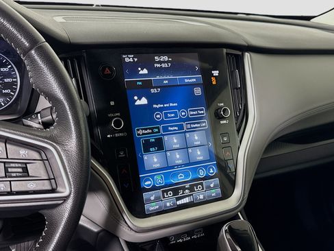 Used 2023 Subaru Outback Premium image 18