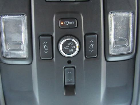 Used 2024 Chevrolet Tahoe Premier image 62