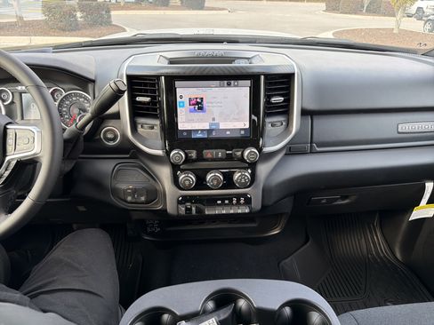Used 2025 RAM 3500 Big Horn AWD/4WD image 24