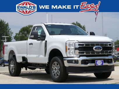 New 2025 Ford F350 XLT w/ FX4 Off-Road Package